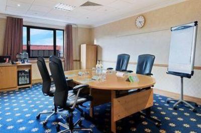 фото отеля Hilton Swindon