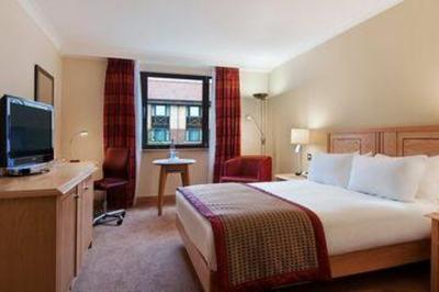 фото отеля Hilton Swindon
