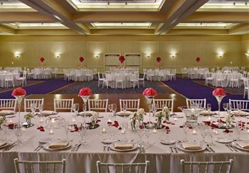фото отеля Marriott MeadowView Conference Resort & Convention Center