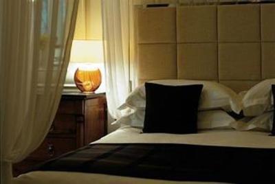фото отеля The Grove Hotel Chandler's Cross London