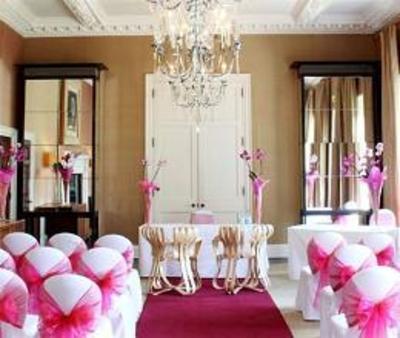 фото отеля The Grove Hotel Chandler's Cross London
