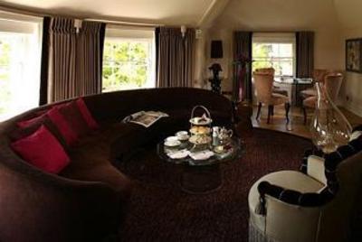 фото отеля The Grove Hotel Chandler's Cross London