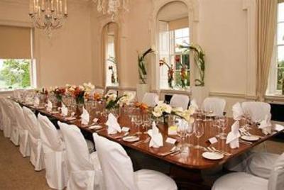 фото отеля The Grove Hotel Chandler's Cross London