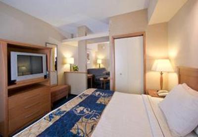 фото отеля Fairfield Inn Toronto Brampton