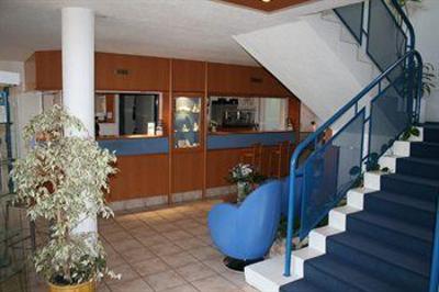 фото отеля Brit Hotel le Kerodet