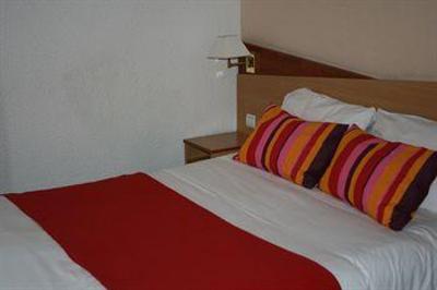 фото отеля Brit Hotel le Kerodet