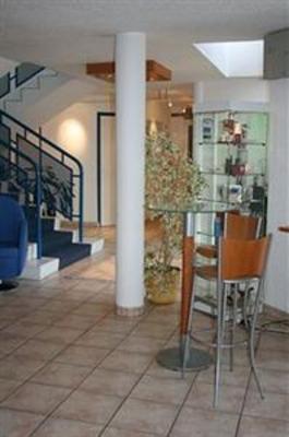 фото отеля Brit Hotel le Kerodet