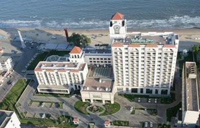 фото отеля Holiday Inn Sea View Qinhuangdao
