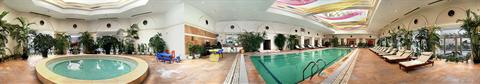 фото отеля Holiday Inn Sea View Qinhuangdao