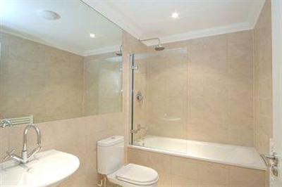 фото отеля Glasgow Centrale Serviced Apartments