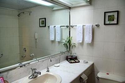 фото отеля Hong Li Hotel