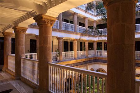 фото отеля L'Heure Bleue Palais & Spa
