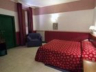 фото отеля Hotel Iris Crillon