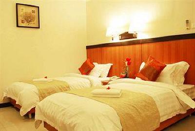 фото отеля The Orchard Cebu Hotel & Suites