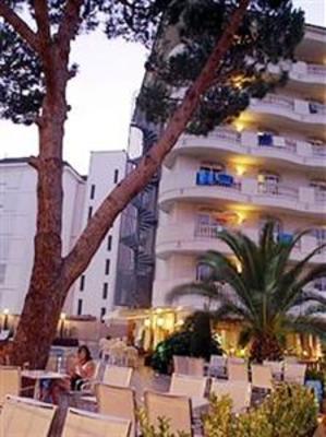 фото отеля Hotel Savoy Lloret de Mar