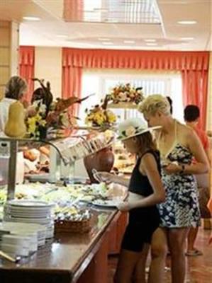 фото отеля Hotel Savoy Lloret de Mar