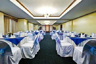 фото отеля Berjaya Manila Hotel - Philippines