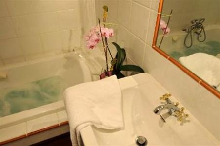 фото отеля Le St Barnabe Hotel & Spa