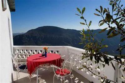 фото отеля La Oveja Verde Apartment La Taha