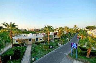 фото отеля Lillyland Beach Club Resort