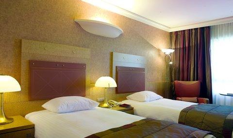 фото отеля Holiday Inn Athens - Attica Avenue