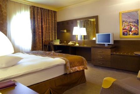 фото отеля Holiday Inn Athens - Attica Avenue