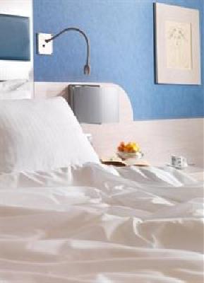 фото отеля Holiday Inn Athens - Attica Avenue
