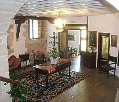 фото отеля Hotel Santillana