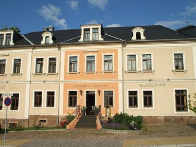 фото отеля Landhotel Lindenau