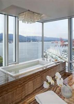 фото отеля Fairmont Pacific Rim