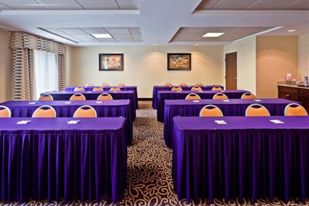 фото отеля Holiday Inn Express Hotel & Suites Hixson