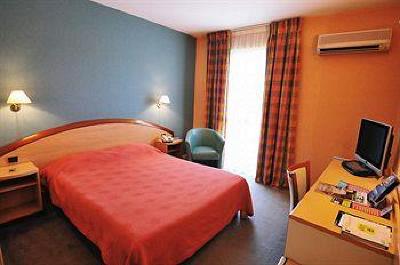 фото отеля Logis l'Occitan