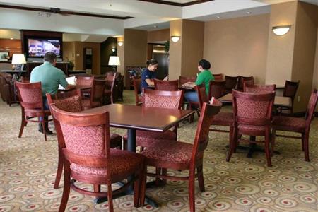 фото отеля Hampton Inn Seguin