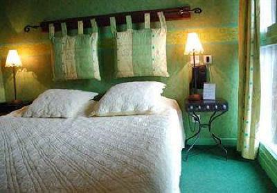 фото отеля La Tour Cocooning Gastronomie Hotel Chatillon