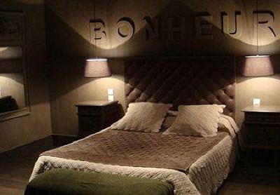 фото отеля La Tour Cocooning Gastronomie Hotel Chatillon