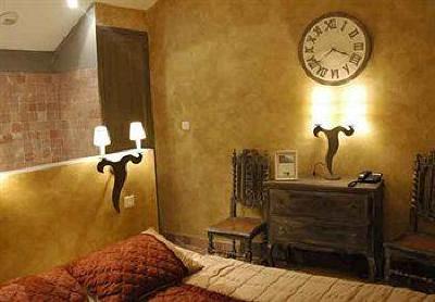 фото отеля La Tour Cocooning Gastronomie Hotel Chatillon