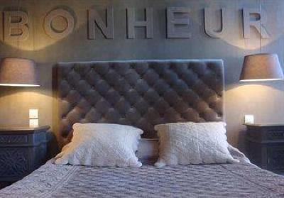 фото отеля La Tour Cocooning Gastronomie Hotel Chatillon