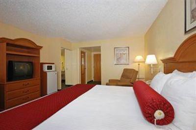 фото отеля BEST WESTERN PLUS Fort Myers Inn & Suites