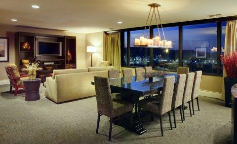 фото отеля Crowne Plaza Billings