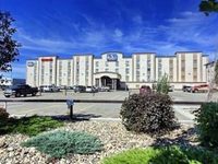 Pomeroy Inn & Suites Grande Prairie