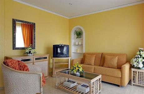 фото отеля Oliva Nova Golf Beach & Golf Hotel