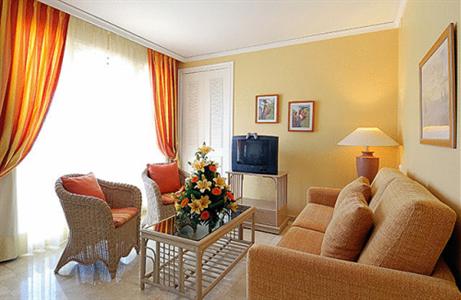 фото отеля Oliva Nova Golf Beach & Golf Hotel