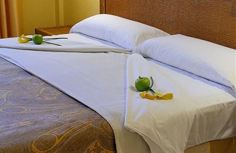 фото отеля Oliva Nova Golf Beach & Golf Hotel