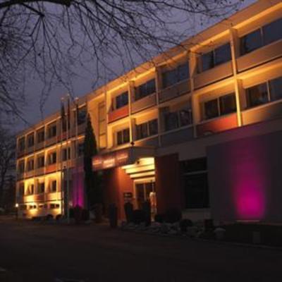 фото отеля Mercure Lyon Charbonnieres