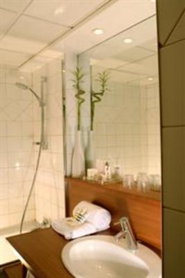 фото отеля Mercure Lyon Charbonnieres