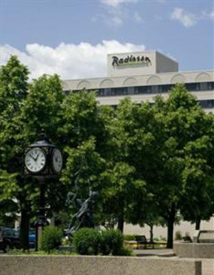 фото отеля Radisson Hotel La Crosse