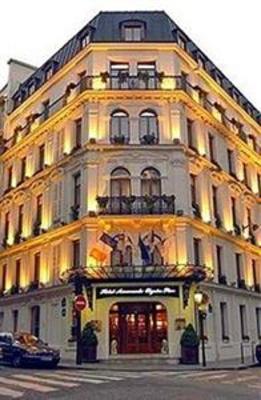 фото отеля Inter Hotel Du Parc Entraigues-sur-la-Sorgue