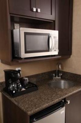 фото отеля Holiday Inn Express Hotel & Suites Kingston