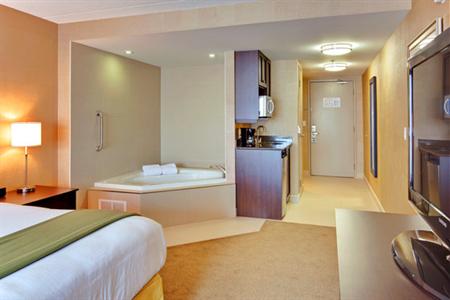 фото отеля Holiday Inn Express Hotel & Suites Kingston