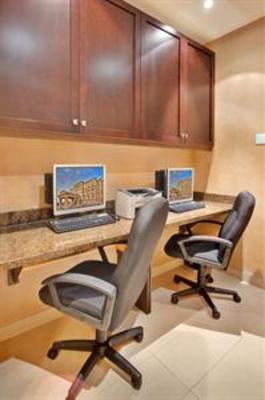 фото отеля Holiday Inn Express Hotel & Suites Kingston